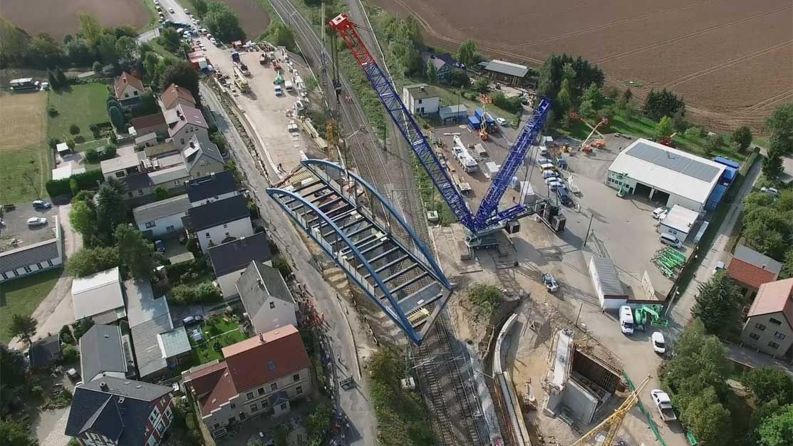 Dreh des Brückeneinhubes bei Lehndorf | Videoproduktion Sachsen